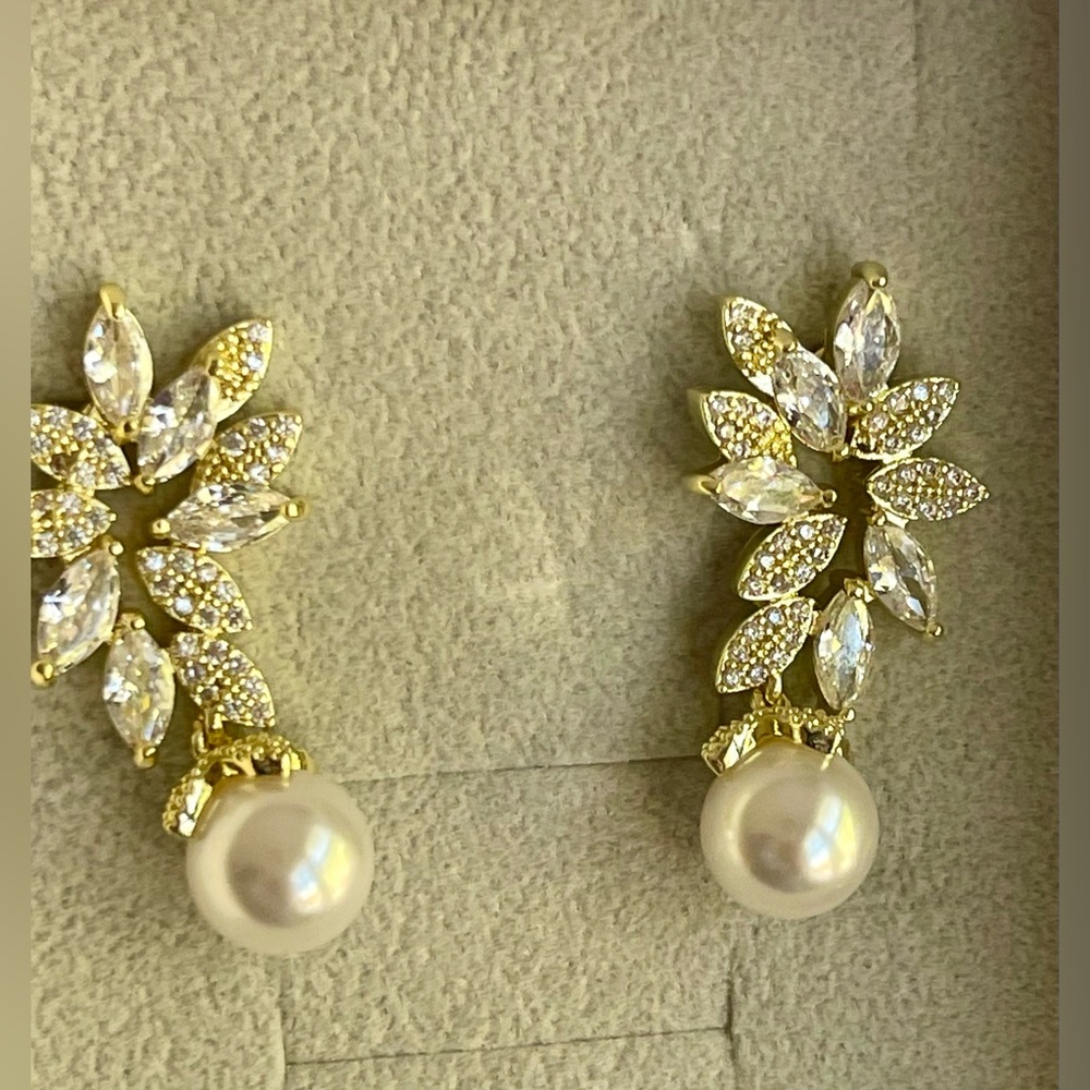 Material 14k gold platingMetal type Brass plated gold Back Finding Push Back - Picture 8 of 8